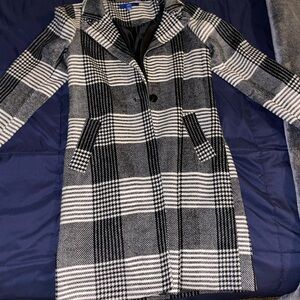 Apt. 9 Black and White Checkered Trench Coat